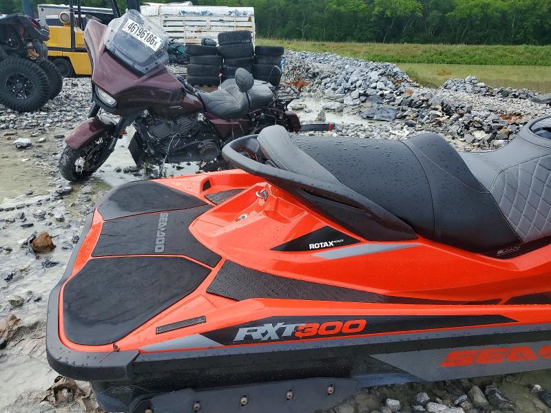 54641106 :رقم المزاد ، YDV08143A616 vin ، 2016 Sea-doo Rxt-x 300 مزاد بيع
