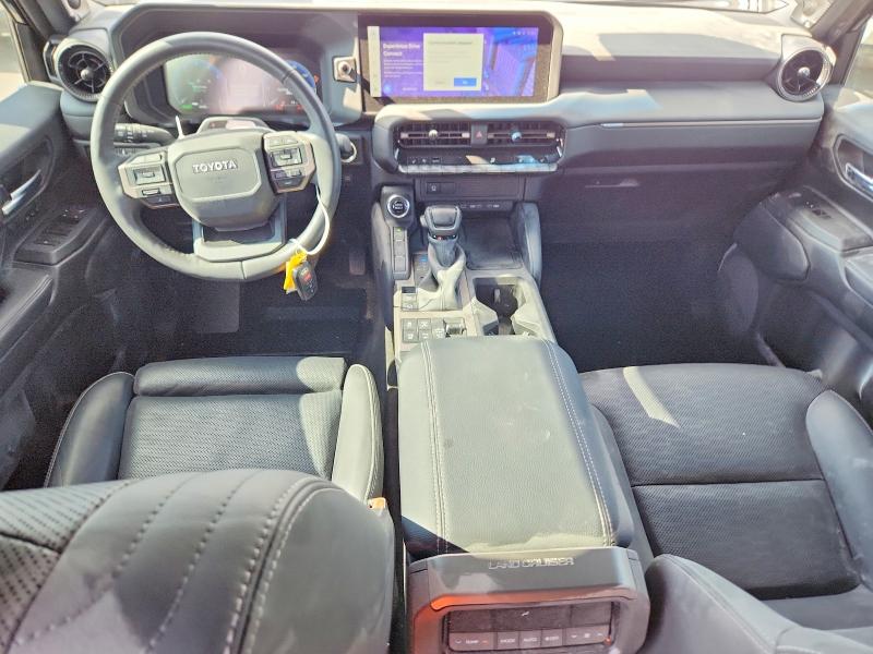 53506696 :رقم المزاد ، JTEABFAJ5S5011957 vin ، 2025 Toyota Land Cruiser مزاد بيع