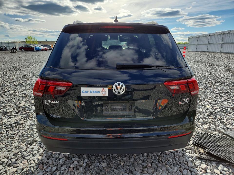 Продажа на аукционе авто 2018 Volkswagen Tiguan, vin: 3VV2B7AX4JM042467, номер лота: 53937816
