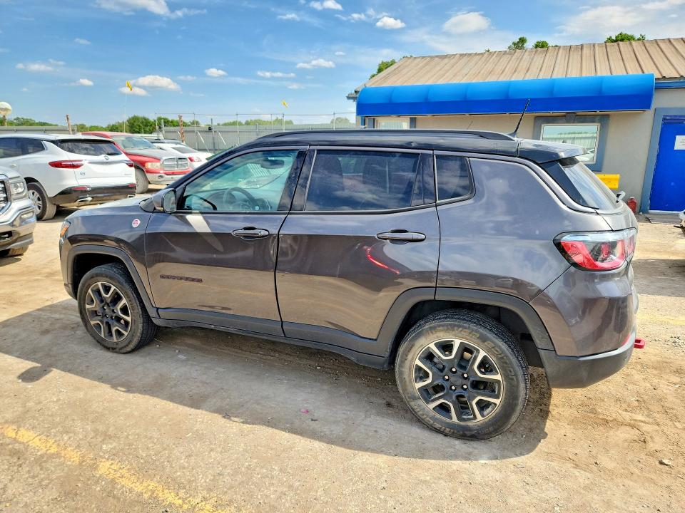 52153796 :رقم المزاد ، 3C4NJDDB4KT790382 vin ، 2019 Jeep Compass مزاد بيع