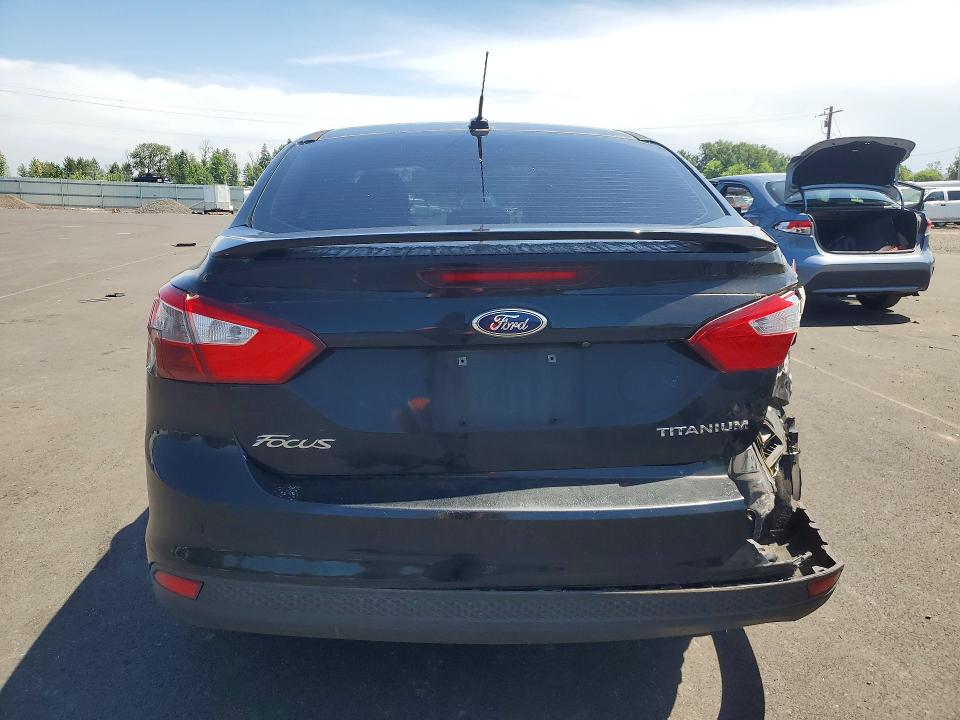 2014 Ford Focus მანქანა იყიდება აუქციონზე, vin: 1FADP3J20EL433232, აუქციონის ნომერი: 51922876