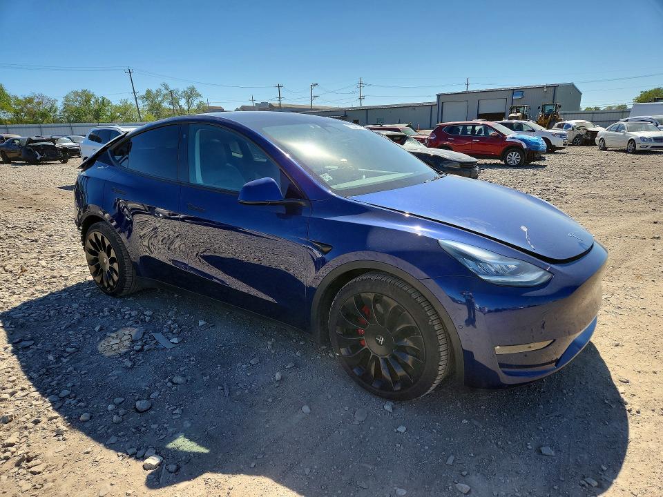 Продажа на аукционе авто 2021 Tesla Model Y, vin: 5YJYGDEF6MF083945, номер лота: 53264266