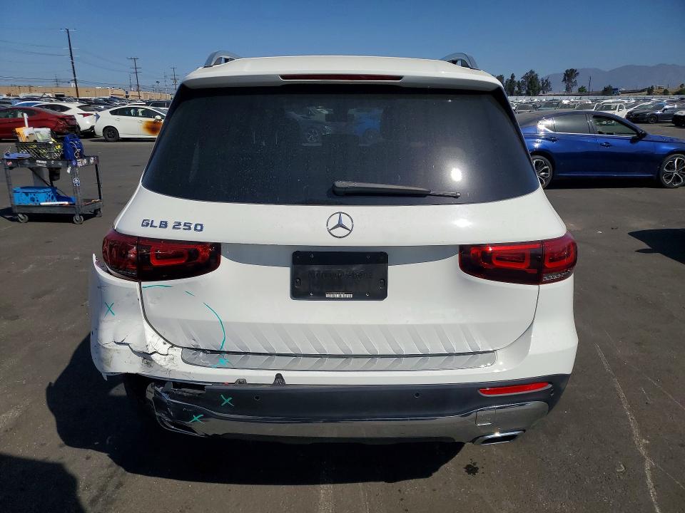 54168186 :رقم المزاد ، W1N4M4GB1MW089660 vin ، 2021 Mercedes-benz Glb مزاد بيع