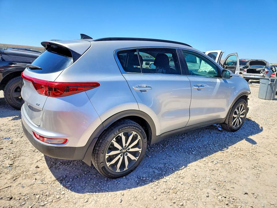 2019 Kia Sportage მანქანა იყიდება აუქციონზე, vin: KNDPNCAC5K7516987, აუქციონის ნომერი: 52039186