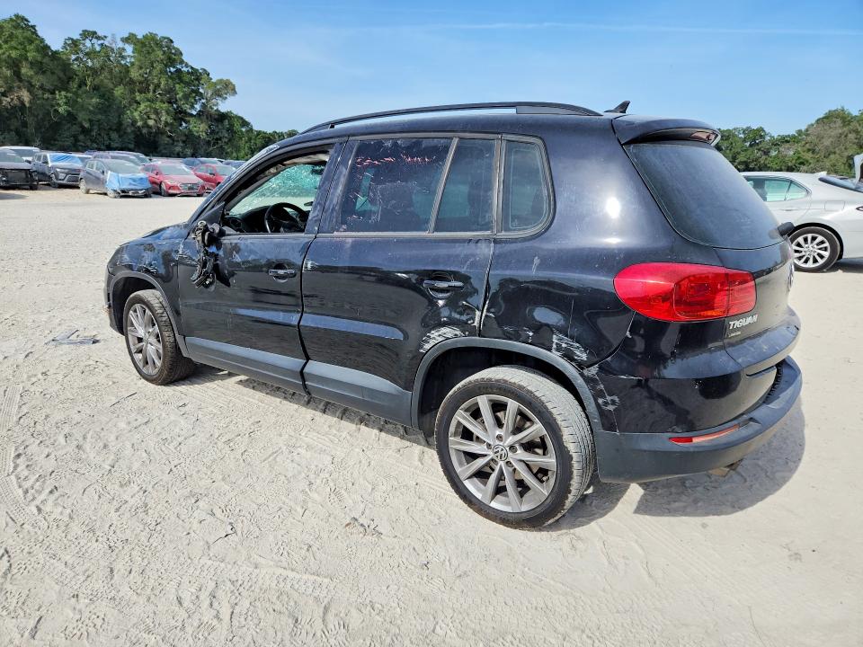 Продаж на аукціоні авто 2018 Volkswagen Tiguan Limited, vin: WVGAV7AX4JK006072, номер лоту: 52481926