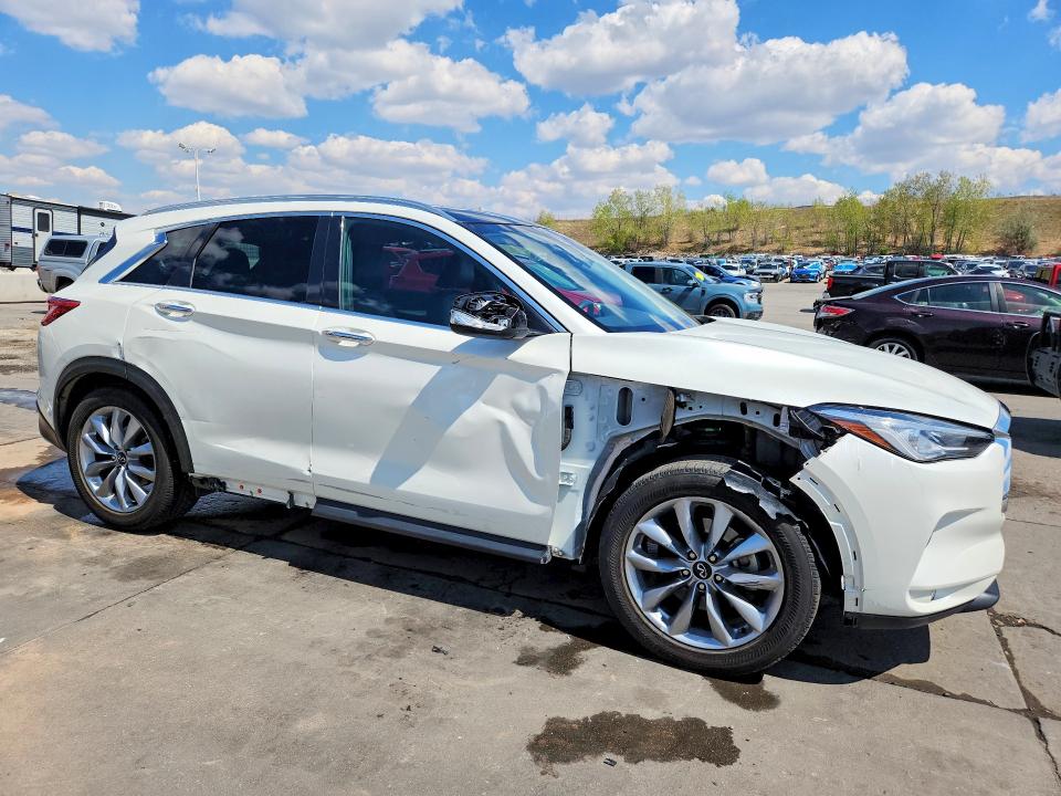 52203526 :رقم المزاد ، 3PCAJ5M38LF104700 vin ، 2020 Infiniti Qx50 مزاد بيع