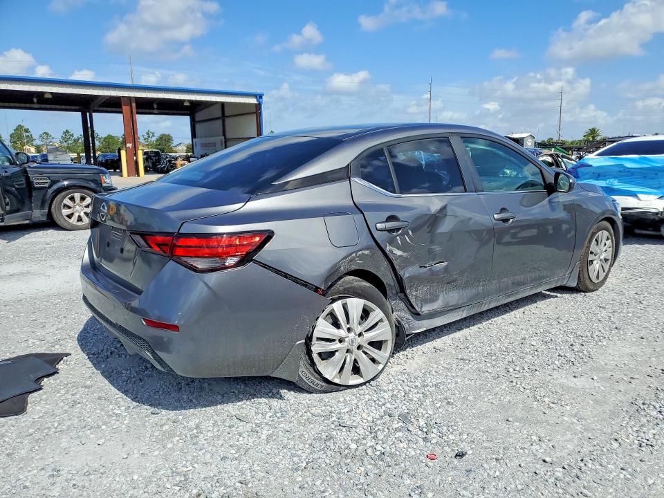 54670356 :رقم المزاد ، 3N1AB8BV7MY216867 vin ، 2021 Nissan Sentra مزاد بيع