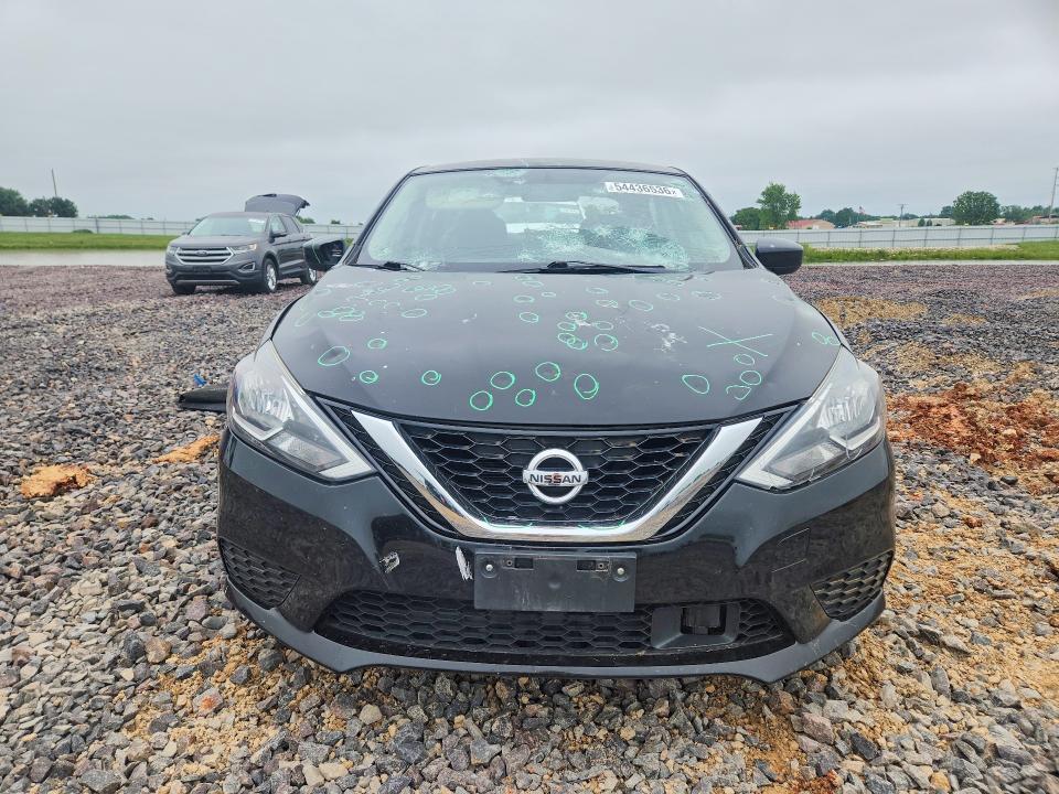 54436536 :رقم المزاد ، 3N1AB7AP6JY338449 vin ، 2018 Nissan Sentra مزاد بيع