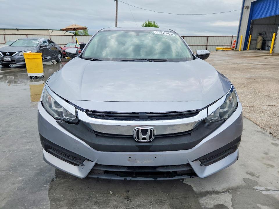 2018 Honda Civic მანქანა იყიდება აუქციონზე, vin: 2HGFC2F57JH582595, აუქციონის ნომერი: 54873886