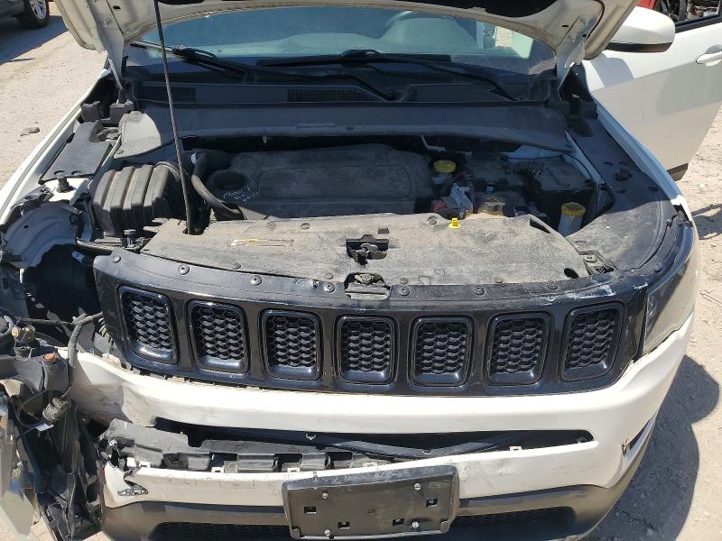 2018 Jeep Compass მანქანა იყიდება აუქციონზე, vin: 3C4NJDBB7JT315083, აუქციონის ნომერი: 52907396