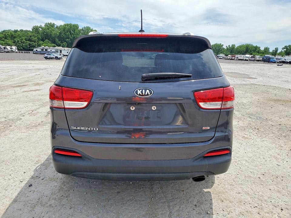 2017 Kia Sorento მანქანა იყიდება აუქციონზე, vin: 5XYPG4A37HG328810, აუქციონის ნომერი: 54977686