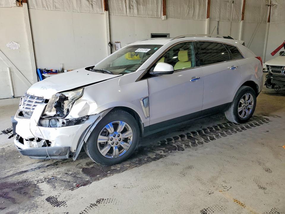 53137316 :رقم المزاد ، 3GYFNBE36FS603587 vin ، 2015 Cadillac Srx مزاد بيع