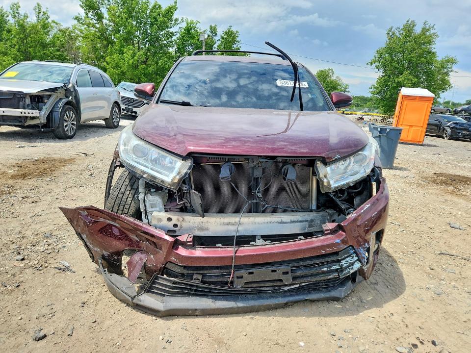 2019 Toyota Highlander მანქანა იყიდება აუქციონზე, vin: 5TDBZRFH1KS731794, აუქციონის ნომერი: 53613226