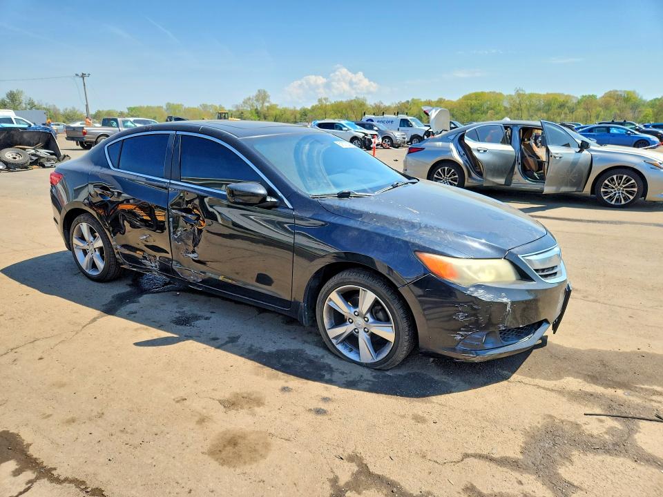 Продажа на аукционе авто 2013 Acura Ilx, vin: 19VDE1F78DE001027, номер лота: 51570346