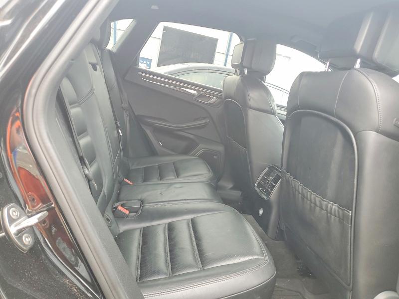 54676756 :رقم المزاد ، WP1AF2A59GLB93474 vin ، 2016 Porsche Macan مزاد بيع