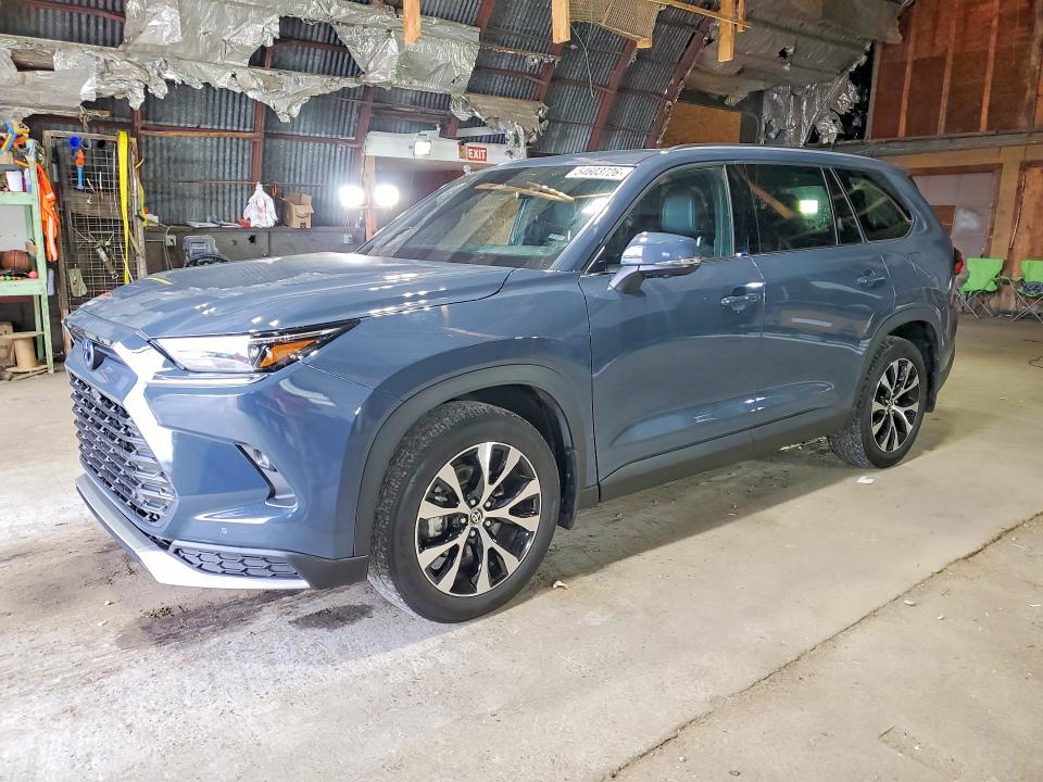 2024 Toyota Grand Highlander Hybrid მანქანა იყიდება აუქციონზე, vin: 5TDADAB55RS005275, აუქციონის ნომერი: 54603726