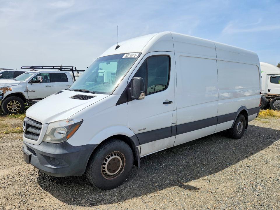 2016 Mercedes Benz Sprinter მანქანა იყიდება აუქციონზე, vin: WD3PE8CD8GP216171, აუქციონის ნომერი: 52250976