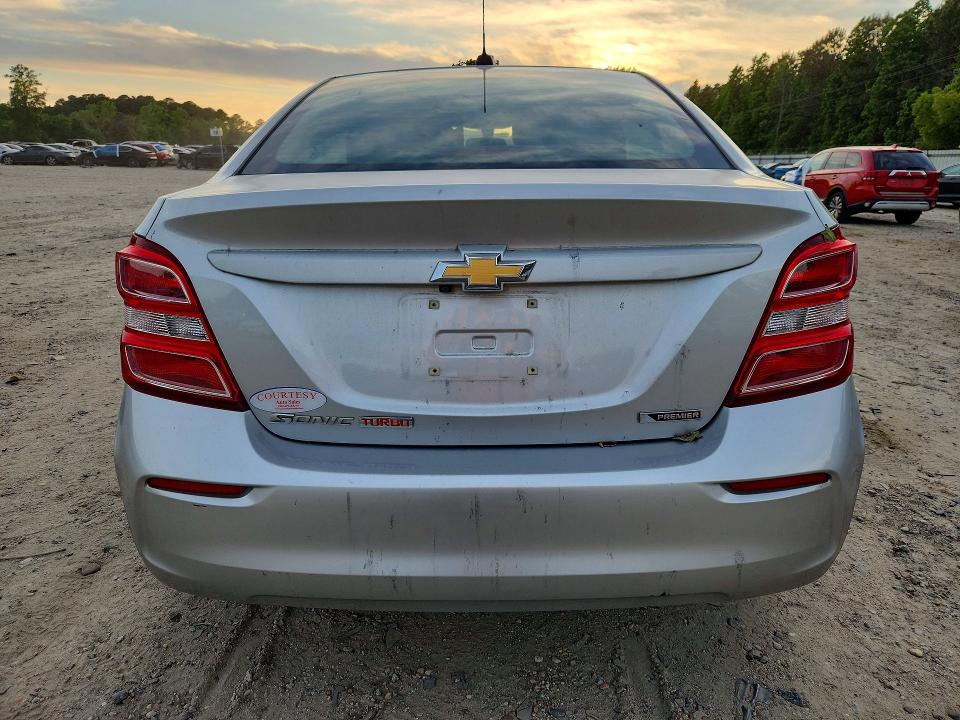 2018 Chevrolet Sonic მანქანა იყიდება აუქციონზე, vin: 1G1JF5SB2J4107049, აუქციონის ნომერი: 52424146