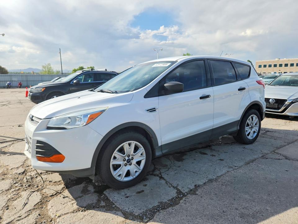2013 Ford Escape მანქანა იყიდება აუქციონზე, vin: 1FMCU0F71DUD69448, აუქციონის ნომერი: 52872986