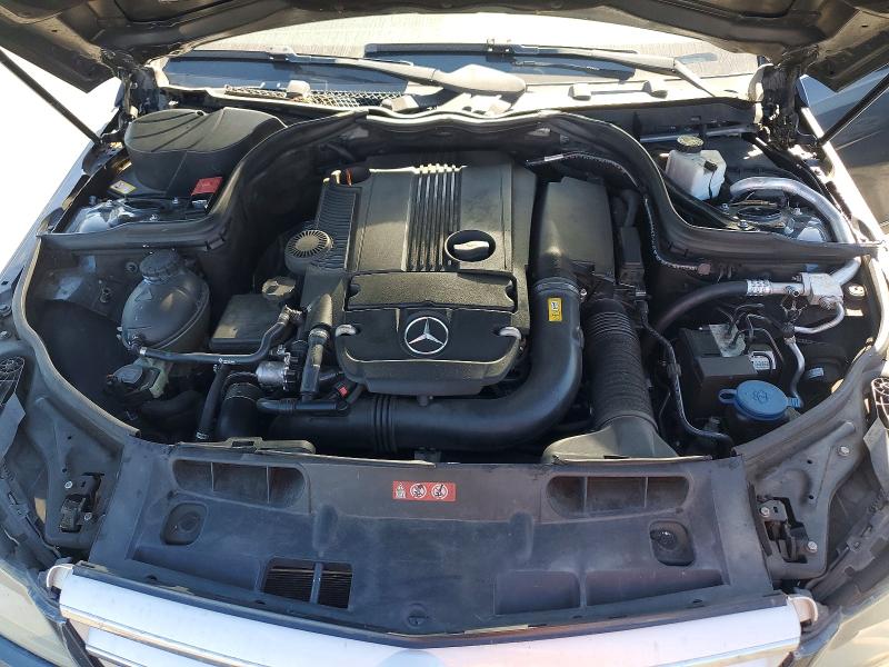 54311546 :رقم المزاد ، WDDGF4HB5DR300456 vin ، 2013 Mercedes-benz C مزاد بيع
