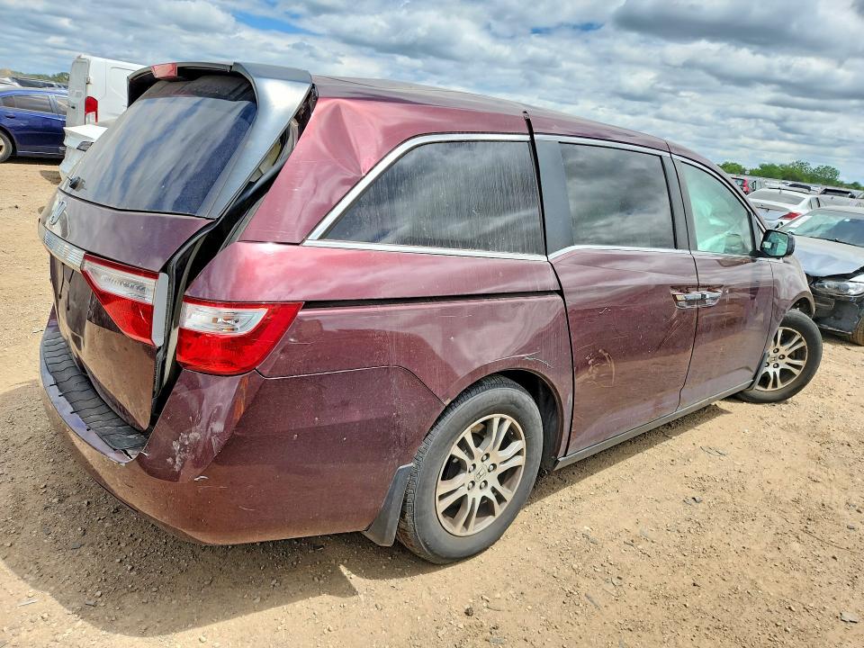 54007816 :رقم المزاد ، 5FNRL5H66BB061197 vin ، 2011 Honda Odyssey مزاد بيع