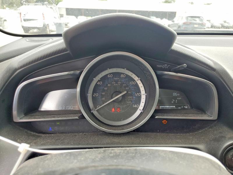 52185426 :رقم المزاد ، 3MYDLBYV6HY173481 vin ، 2017 Toyota Yaris Ia مزاد بيع