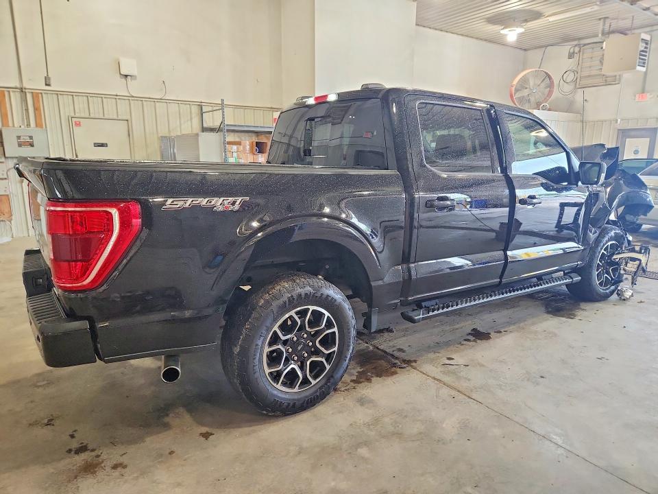 55139156 :رقم المزاد ، 1FTEW1EP1NKE70937 vin ، 2022 Ford F150 مزاد بيع