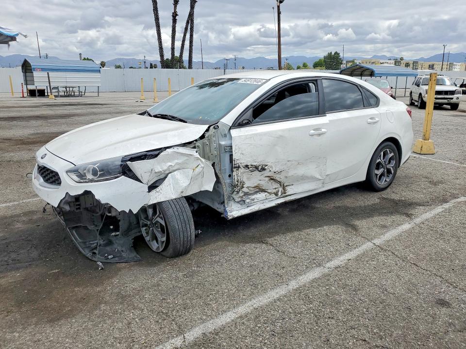 2020 Kia Forte მანქანა იყიდება აუქციონზე, vin: 3KPF24AD4LE183699, აუქციონის ნომერი: 54912846