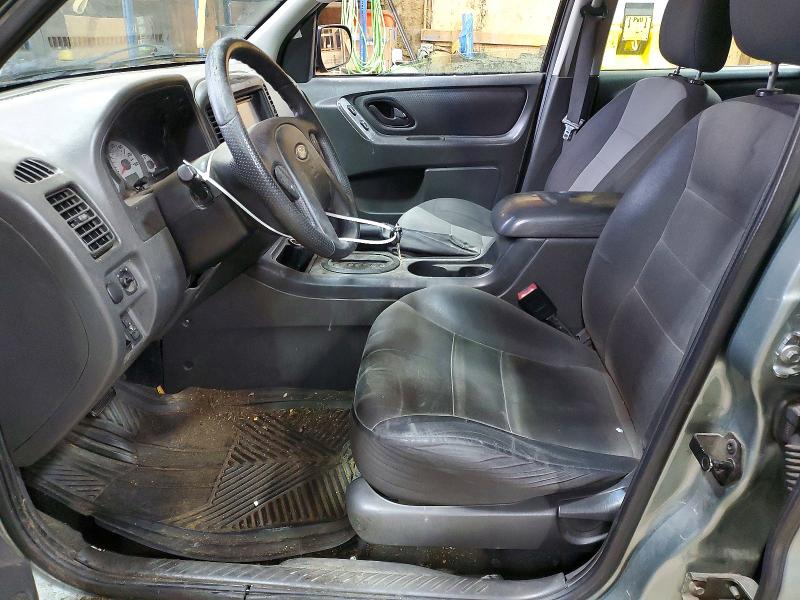 52650826 :رقم المزاد ، 1FMYU02Z67KA12148 vin ، 2007 Ford Escape مزاد بيع