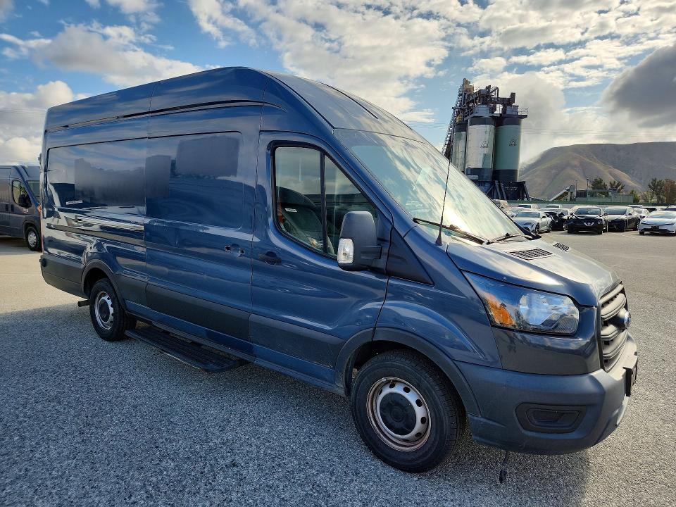 50575266 :رقم المزاد ، 1FTBR3X80LKA72451 vin ، 2020 Ford Transit مزاد بيع