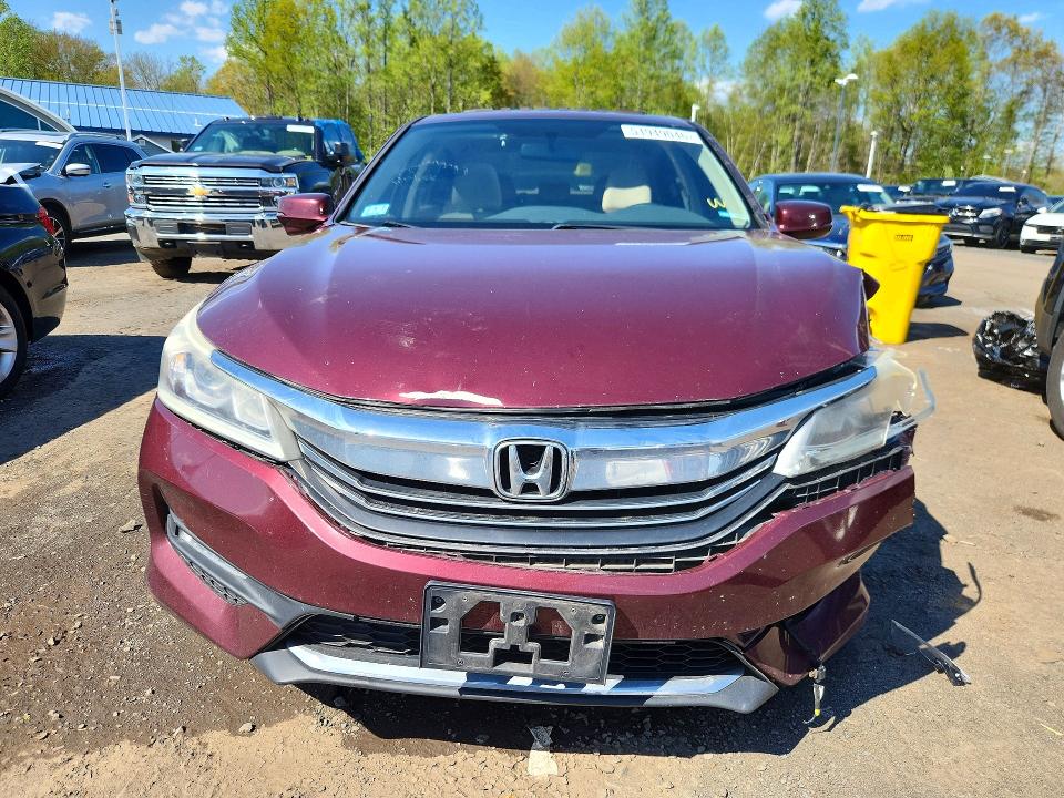2017 Honda Accord მანქანა იყიდება აუქციონზე, vin: 1HGCR2F75HA044635, აუქციონის ნომერი: 51949046