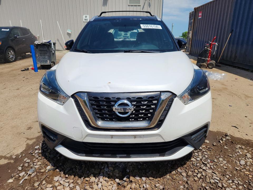 Продажа на аукционе авто 2019 Nissan Kicks, vin: 3N1CP5CU3KL483660, номер лота: 55016156