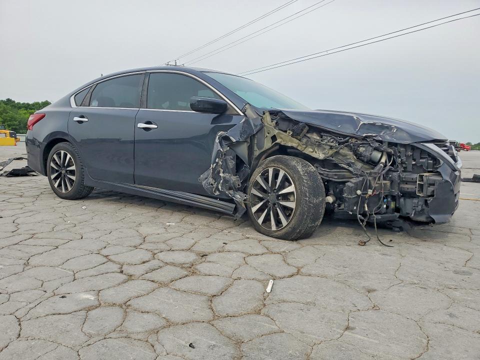 2018 Nissan Altima მანქანა იყიდება აუქციონზე, vin: 1N4AL3APXJC124372, აუქციონის ნომერი: 52389066