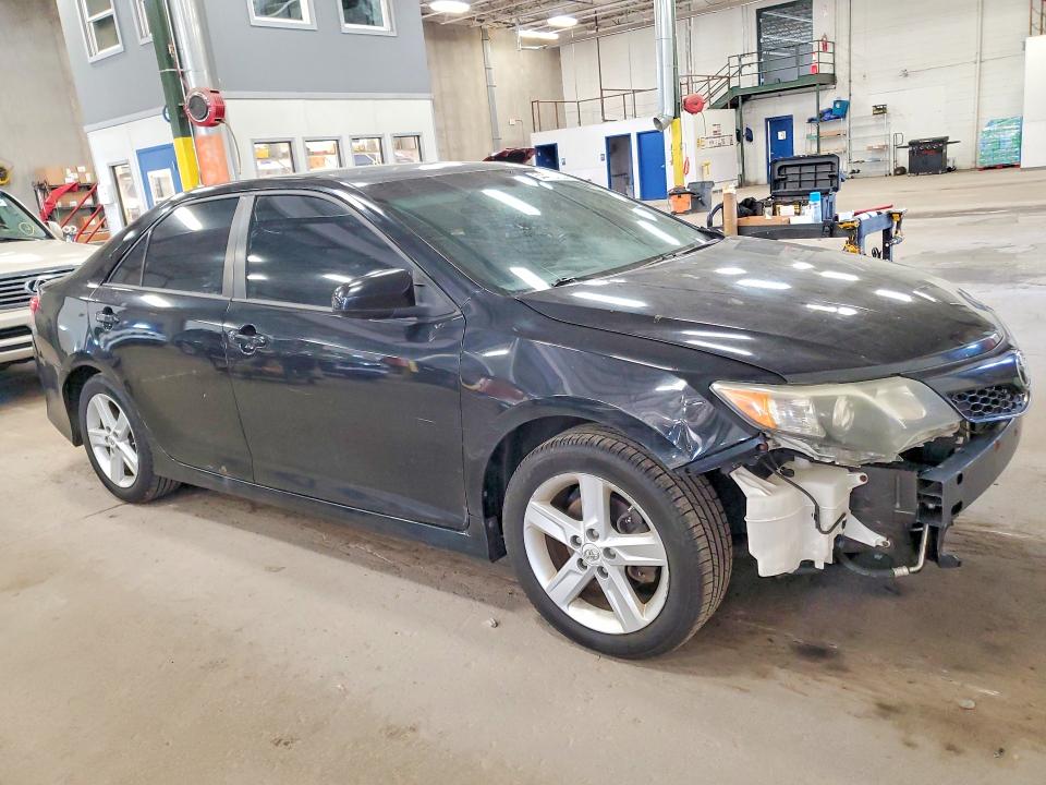 2012 Toyota Camry მანქანა იყიდება აუქციონზე, vin: 4T1BF1FK9CU135847, აუქციონის ნომერი: 54475406