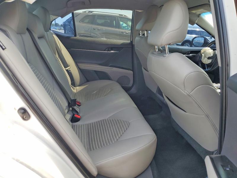 Продаж на аукціоні авто 2018 Toyota Camry, vin: 4T1B11HK8JU556421, номер лоту: 52516626