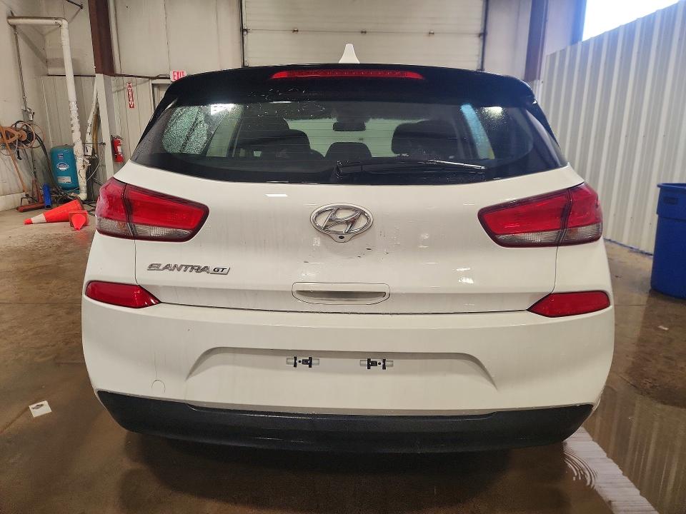 Продажа на аукционе авто 2019 Hyundai Elantra Gt, vin: KMHH35LE1KU105765, номер лота: 54405606