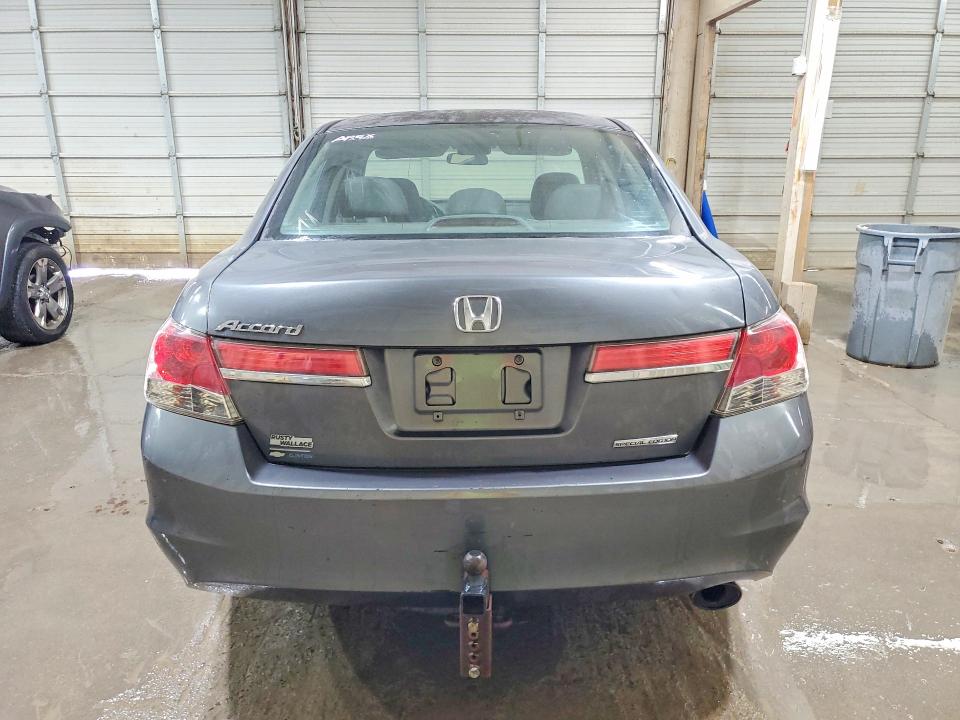 2012 Honda Accord მანქანა იყიდება აუქციონზე, vin: 1HGCP2F67CA044772, აუქციონის ნომერი: 52584116