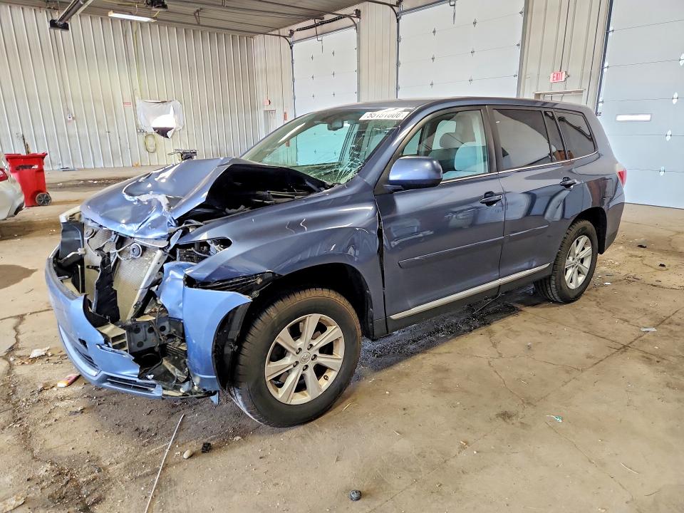 2011 Toyota Highlander მანქანა იყიდება აუქციონზე, vin: 5TDBK3EH7BS053023, აუქციონის ნომერი: 55151606