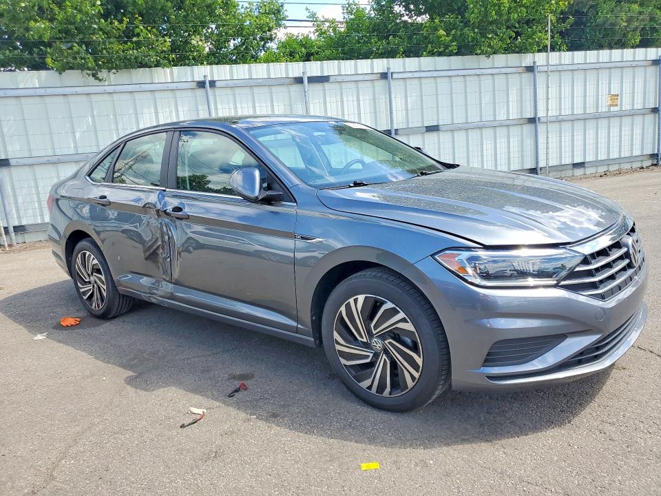 Продажа на аукционе авто 2020 Volkswagen Jetta, vin: 3VWEB7BUXLM016164, номер лота: 52823836