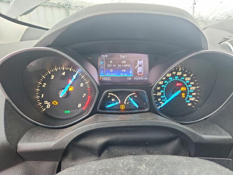 2013 Ford Escape მანქანა იყიდება აუქციონზე, vin: 1FMCU0J91DUA70423, აუქციონის ნომერი: 52775516