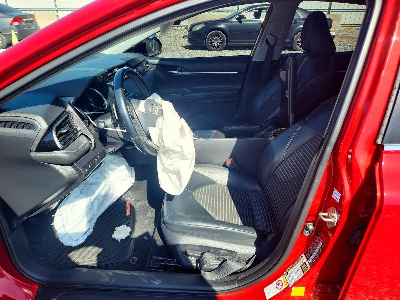 53801046 :رقم المزاد ، 4T1B11HK2KU210897 vin ، 2019 Toyota Camry مزاد بيع