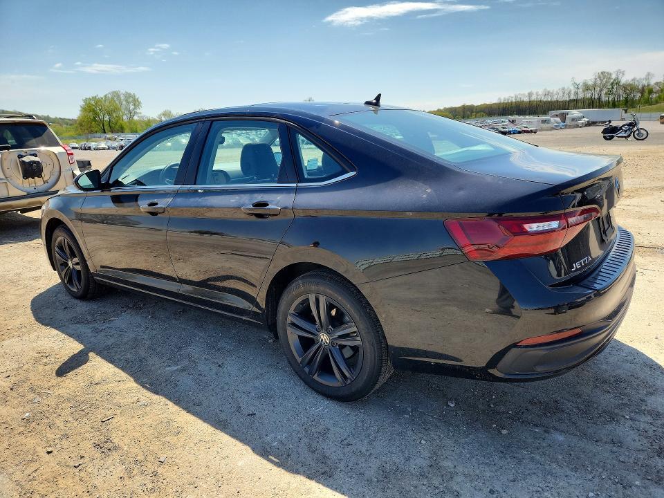 52741446 :رقم المزاد ، 3VW7M7BU7PM031701 vin ، 2023 Volkswagen Jetta مزاد بيع
