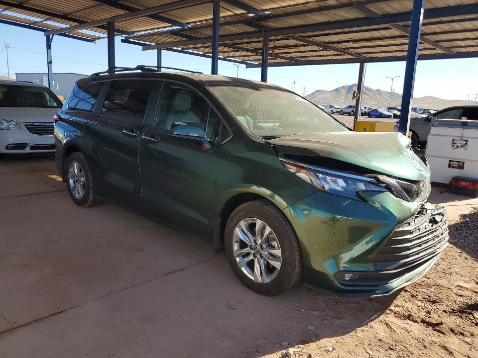 Продажа на аукционе авто 2025 Toyota Sienna, vin: 5TDJRKEC5SS258393, номер лота: 53828936