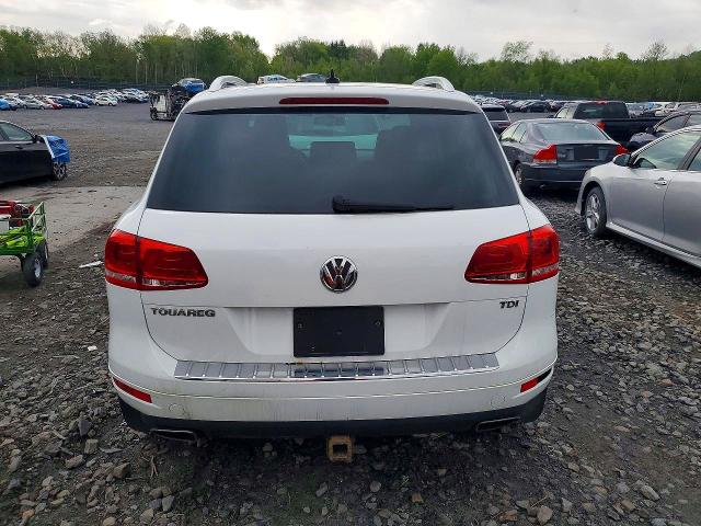 Auction sale of the 2014 Volkswagen Touareg, vin: WVGEP9BP6ED013038, lot number: 52994516