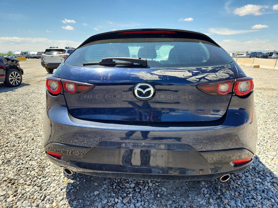 52449106 :رقم المزاد ، JM1BPAKL1N1512286 vin ، 2022 Mazda 3 مزاد بيع