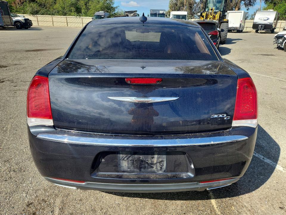 Продаж на аукціоні авто 2017 Chrysler 300c, vin: 2C3CCAEG5HH596542, номер лоту: 52512646