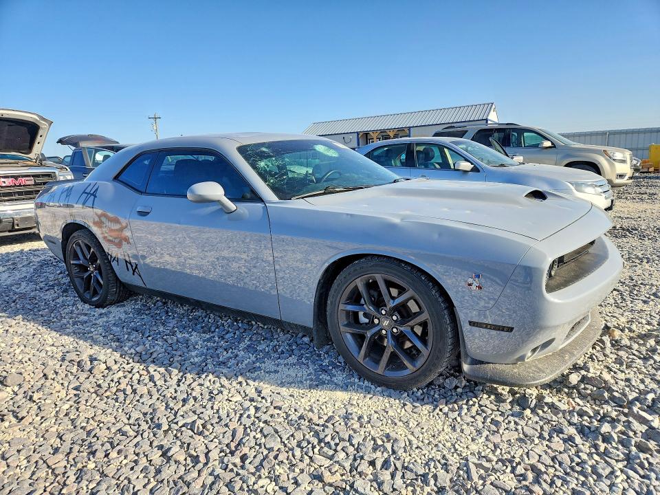 2022 Dodge Challenger მანქანა იყიდება აუქციონზე, vin: 2C3CDZJG3NH117855, აუქციონის ნომერი: 53061796