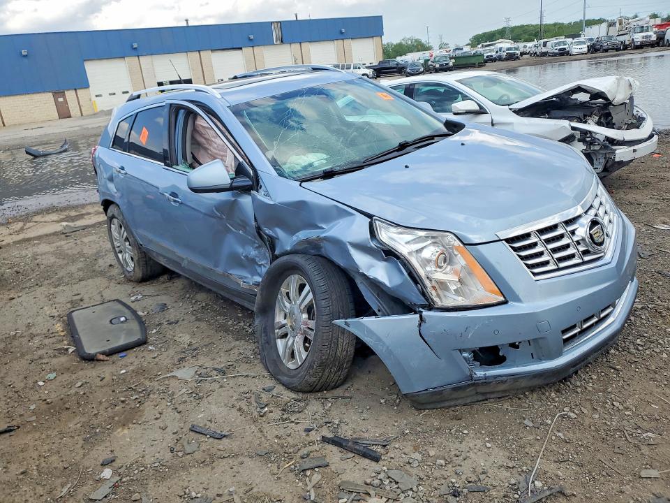 53892916 :رقم المزاد ، 3GYFNCE34DS566378 vin ، 2013 Cadillac Srx مزاد بيع
