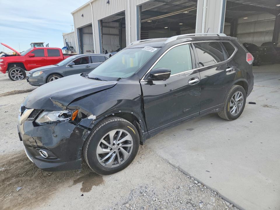 2015 Nissan Rogue მანქანა იყიდება აუქციონზე, vin: 5N1AT2MV2FC823268, აუქციონის ნომერი: 52333816