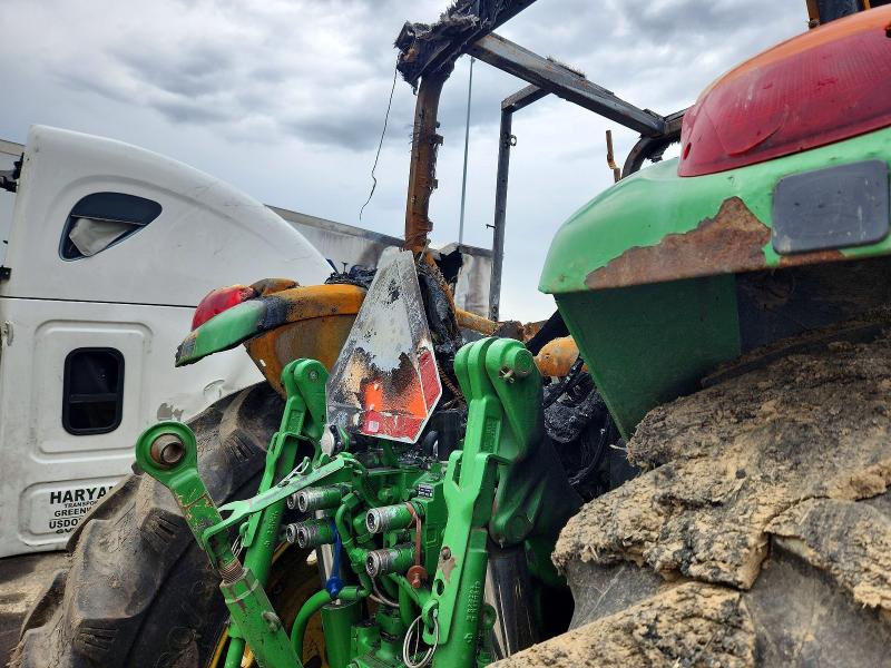 52056576 :رقم المزاد ، 330H005315 vin ، 2008 John Deere 730 مزاد بيع